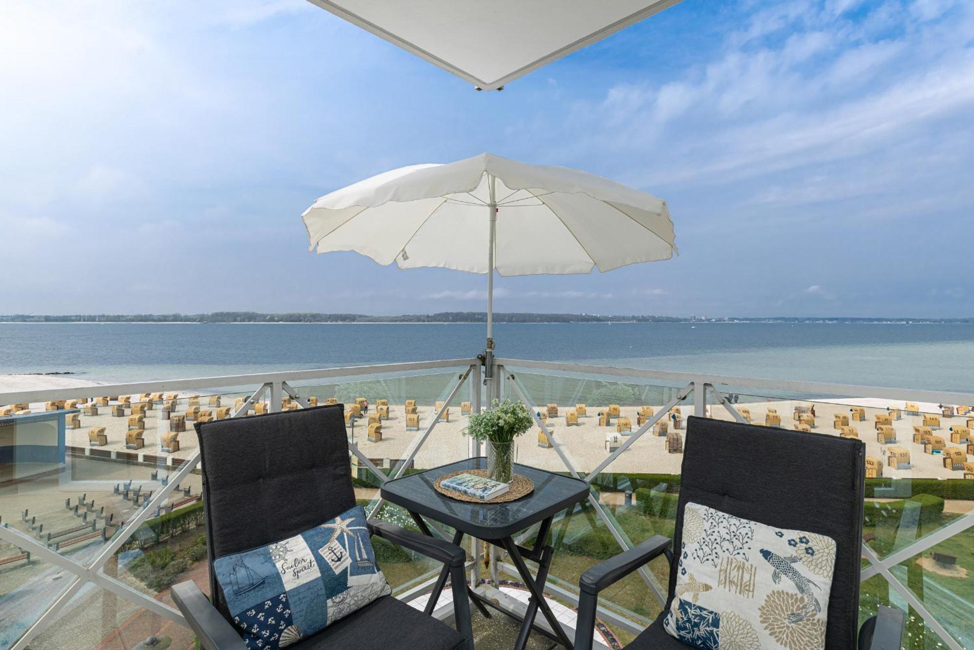 Strandhotel Laboe Nr 35 エクステリア 写真